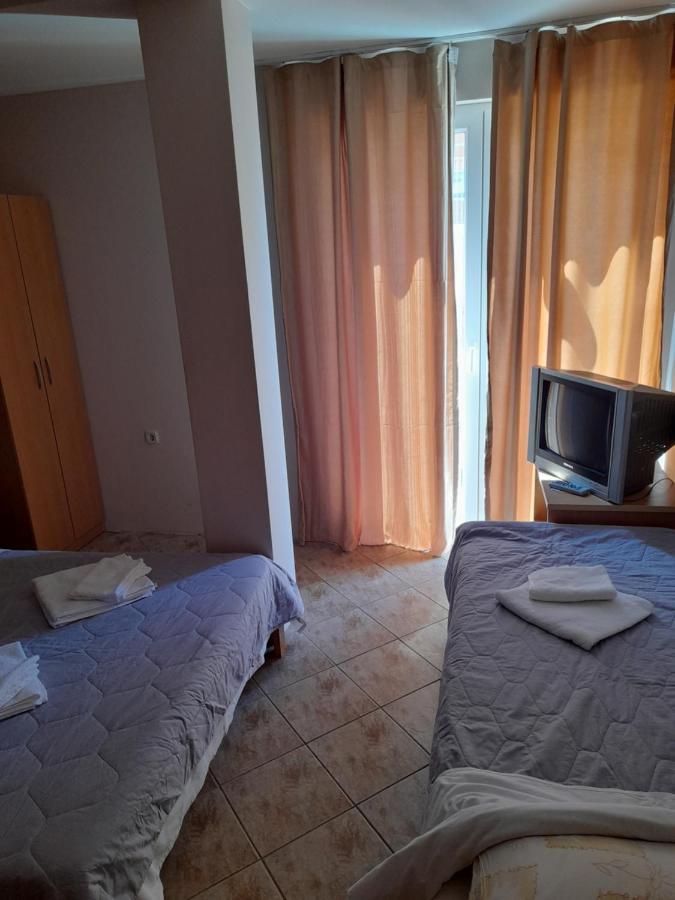 Bato Rooms Peštani المظهر الخارجي الصورة