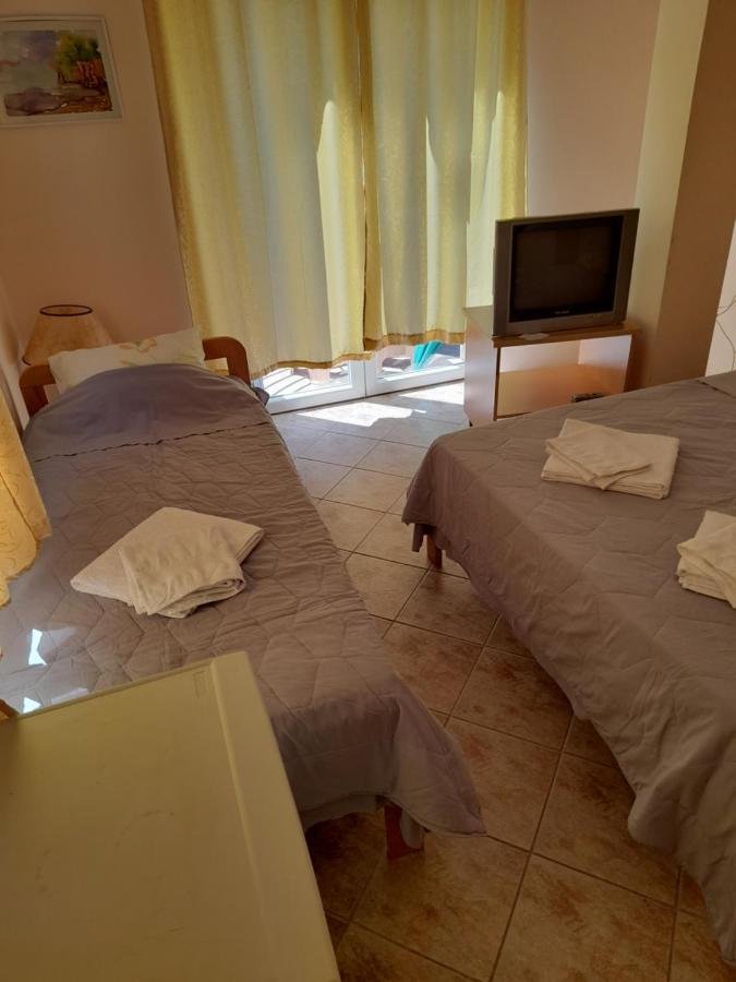 Bato Rooms Peštani المظهر الخارجي الصورة