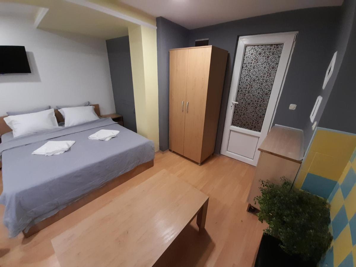 Bato Rooms Peštani المظهر الخارجي الصورة