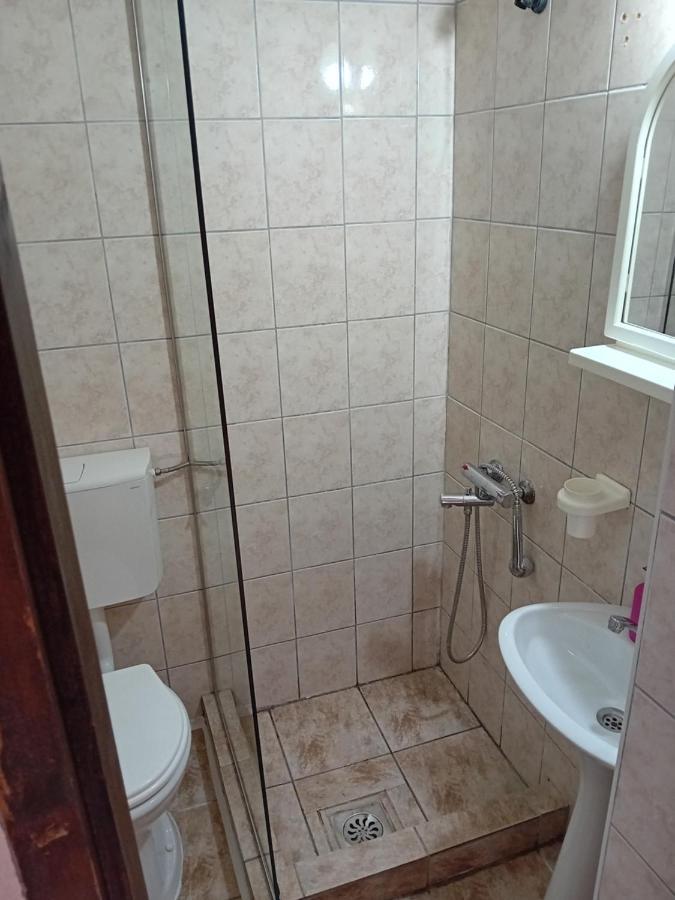 Bato Rooms Peštani المظهر الخارجي الصورة